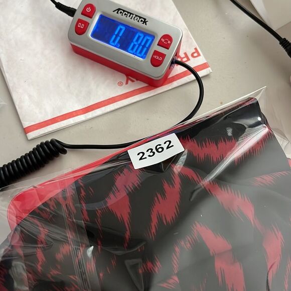 LuLaRoe Patterned Short Sleeve Waterfall Sheer Kimono Red Black Size Large - Picture 10 of 10